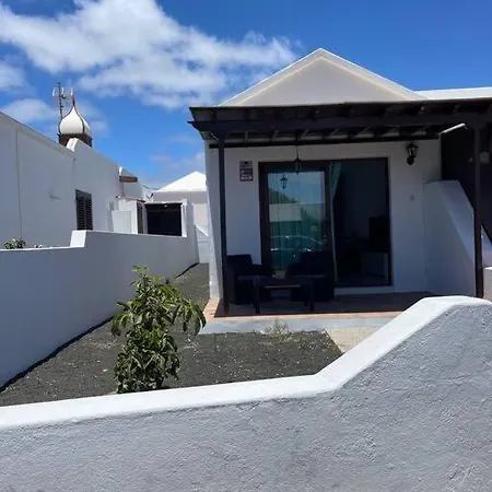 Apartment Casa Mesana Nuevo En La Playa Con Aire Acondicionado Playa Honda (Lanzarote)