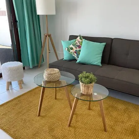 Casa Mesana Nuevo En La Playa Con Aire Acondicionado *