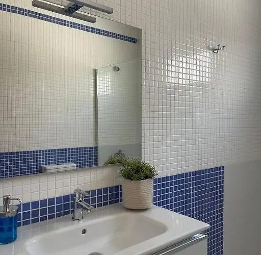 Casa Mesana Nuevo Cama King Size En Playa Con Aire Acondicionado Apartmán *